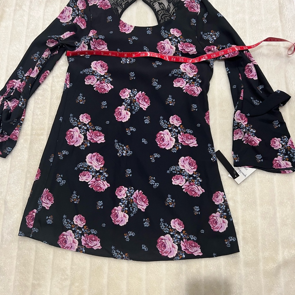 🎁💕🖤New Floral Dress🖤💕🎁 - Picture 7 of 8